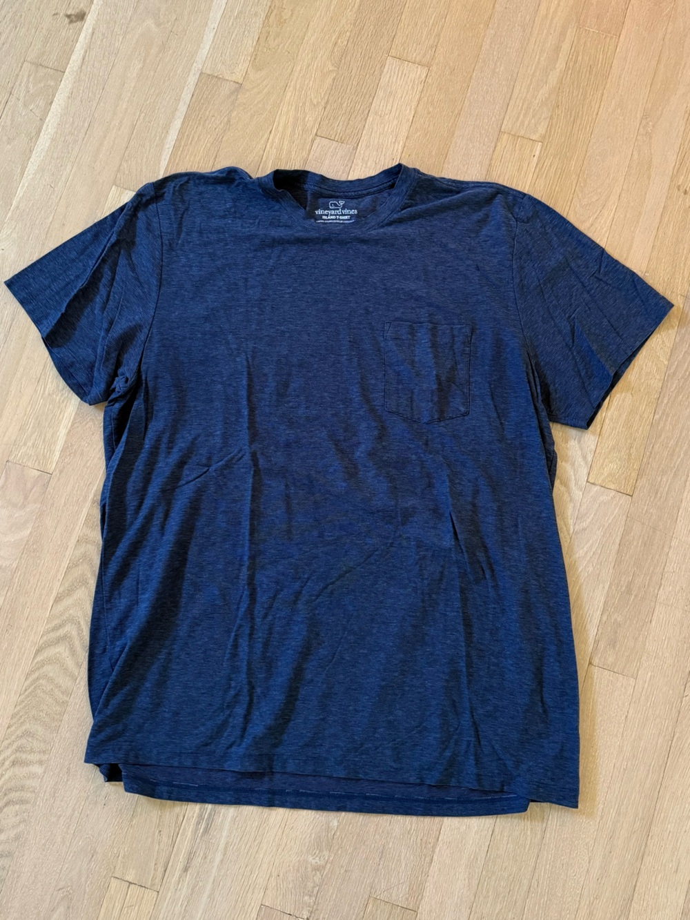 Men's Vineyard Vines Navy Island T-Shirt